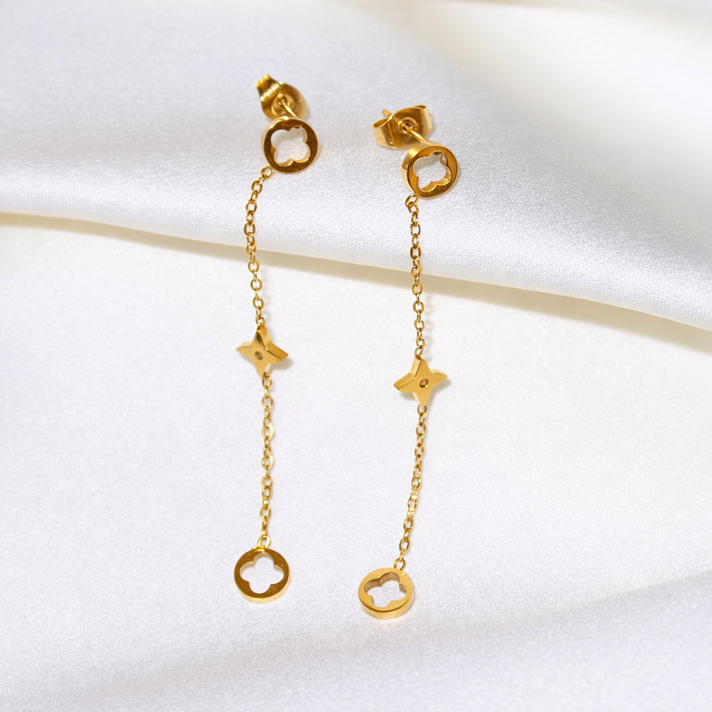 Pendantes d'oreilles en acier inoxydable étoiles et trèfles | Eléna